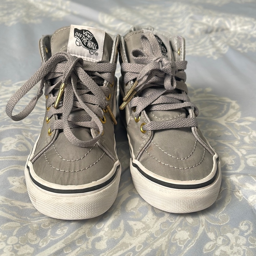 Gray vans in good condition size 12 lots of life left in them !!